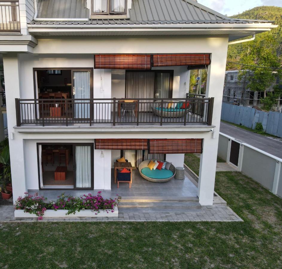Nautilus Apartments Anse Royale Bagian luar foto