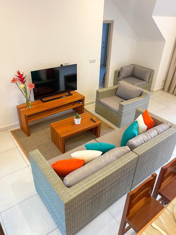 Nautilus Apartments Anse Royale Bagian luar foto